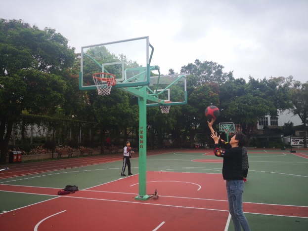C:\Users\Administrator\Desktop\老人运动会\微信图片_20190428144857.jpg